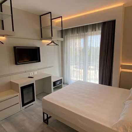 Aether Suites Tropea - Free Private Parking ภายนอก รูปภาพ