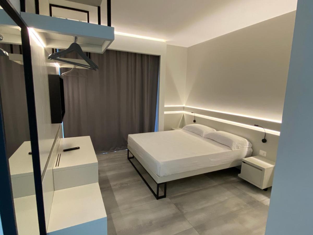Aether Suites Tropea - Free Private Parking ภายนอก รูปภาพ