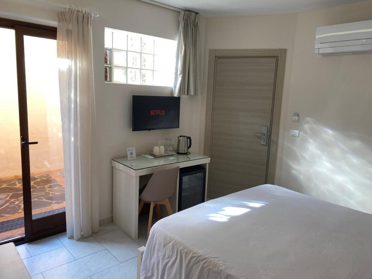 Aether Suites Tropea - Free Private Parking ภายนอก รูปภาพ