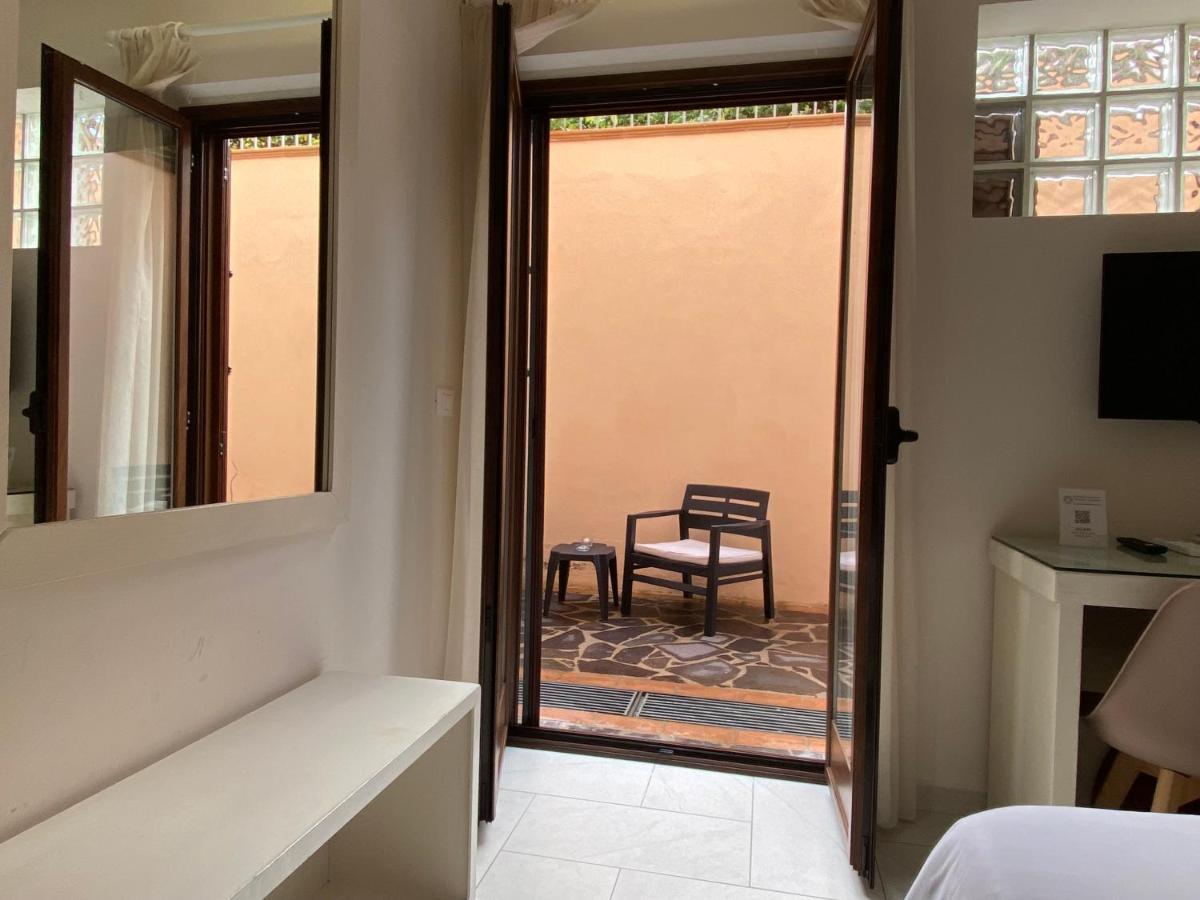 Aether Suites Tropea - Free Private Parking ภายนอก รูปภาพ