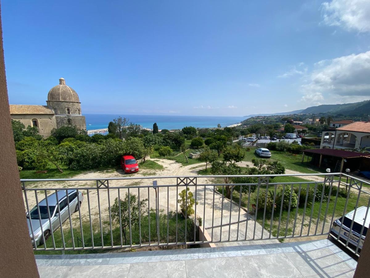 Aether Suites Tropea - Free Parking ภายนอก รูปภาพ