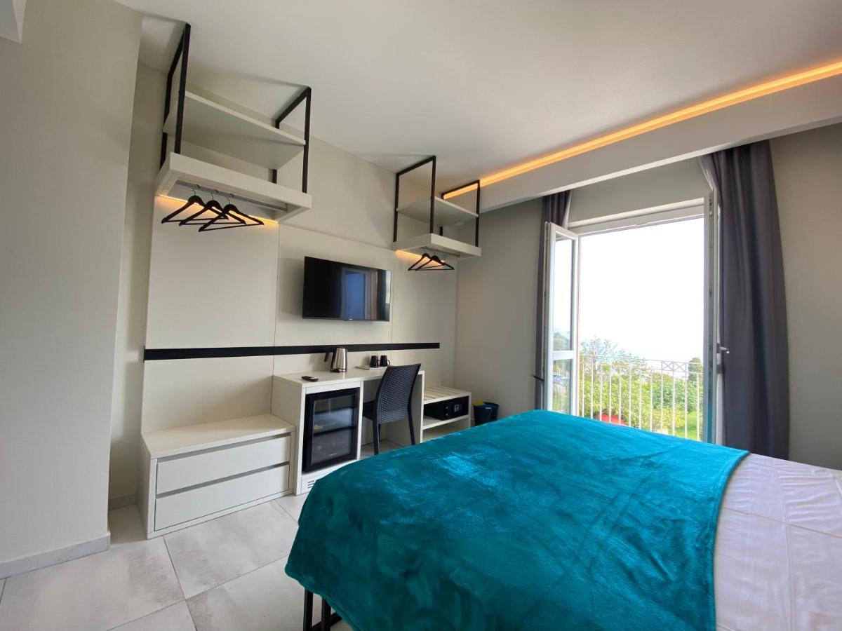 Aether Suites Tropea - Free Private Parking ภายนอก รูปภาพ