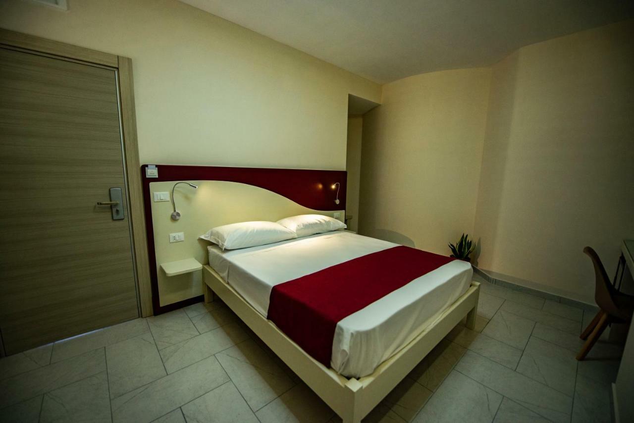 Aether Suites Tropea - Free Private Parking ภายนอก รูปภาพ