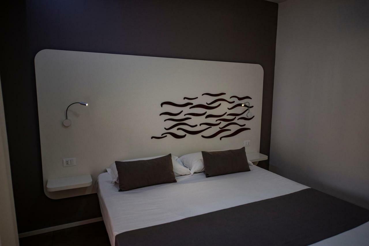 Aether Suites Tropea - Free Private Parking ภายนอก รูปภาพ