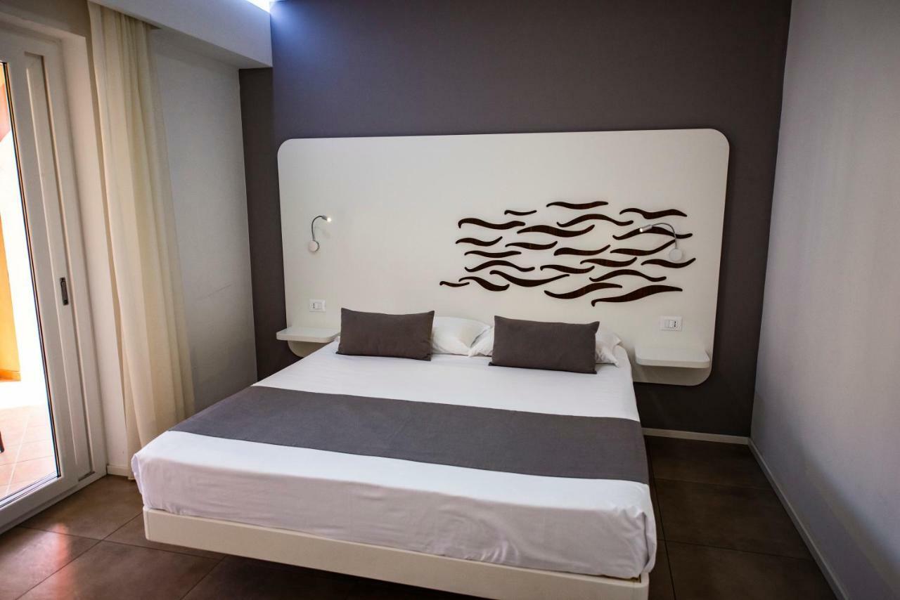 Aether Suites Tropea - Free Private Parking ภายนอก รูปภาพ