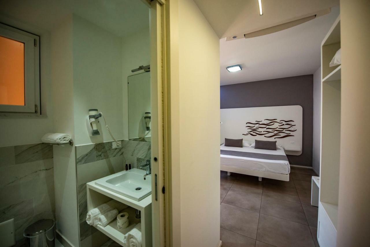 Aether Suites Tropea - Free Private Parking ภายนอก รูปภาพ